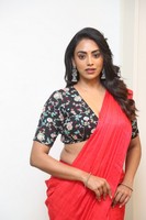 Kamakshi Bhaskarla Photo Stills